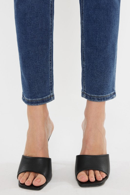 High Rise Slim Straight Jean